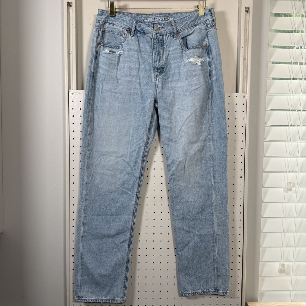 American Eagle Outfitters Tomgirl Jeans Women's Denim Distressed Button Fly - 6‎